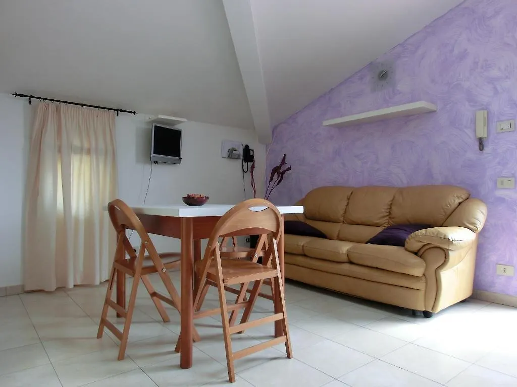 Piccolo Residence Sas Di Picchi Amelia & Co Rome Apartment