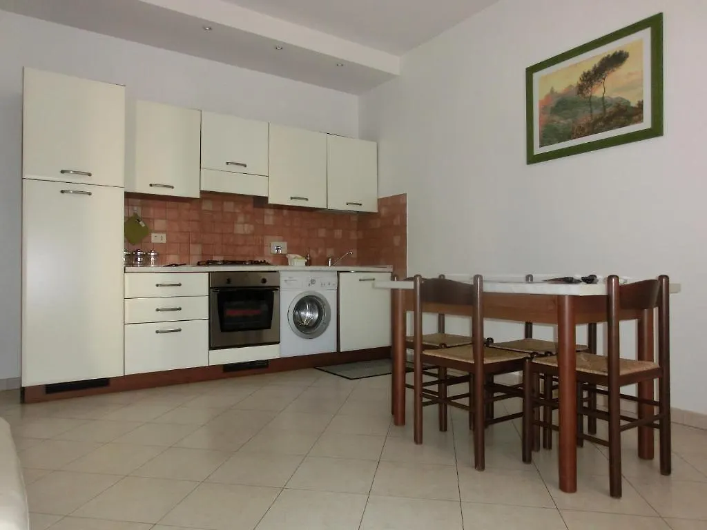 Piccolo Residence Sas Di Picchi Amelia & Co Rome Italy