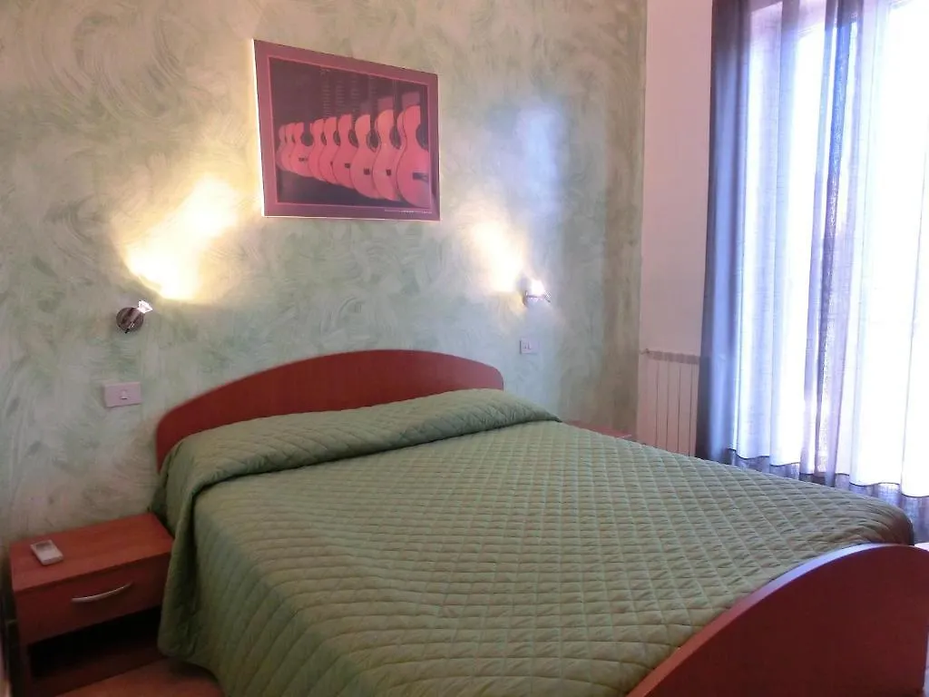 Apartment Piccolo Residence Sas Di Picchi Amelia & Co Rome